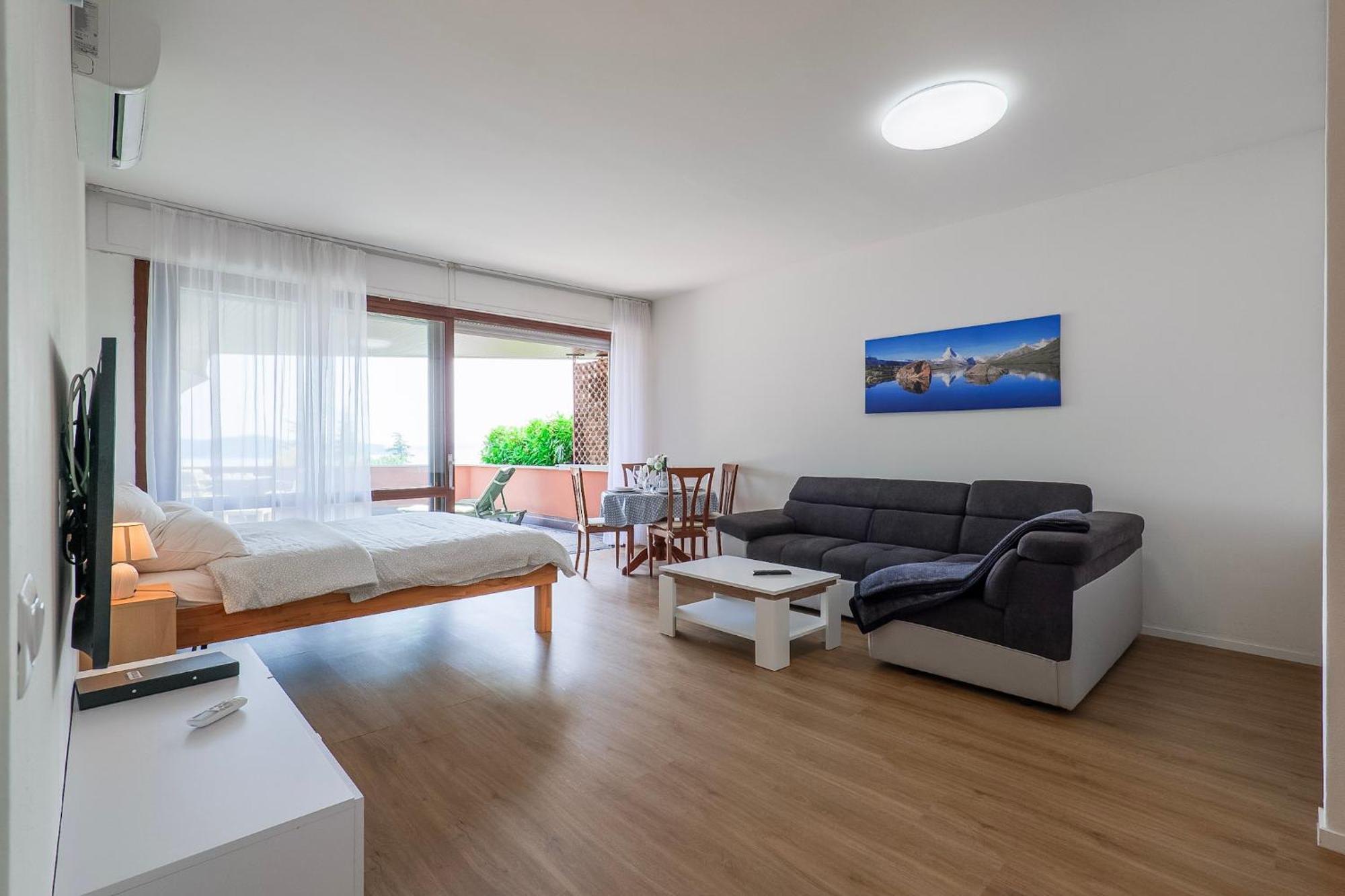 Residenz La Selva Studio-Apartments Ghiffa Quarto foto